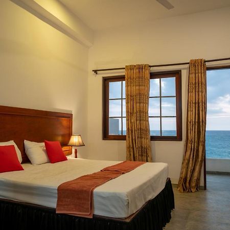 Sea Breeze Ambalangoda Амбалангода Екстериор снимка